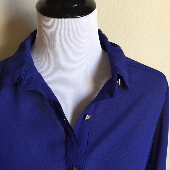 Sale! Button down chiffon shirt! - Picture 2 of 4