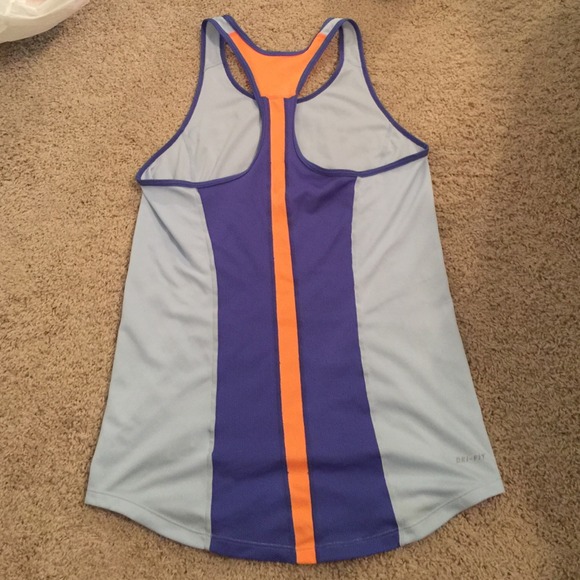 Sold in Nike tank top bundle - Picture 1 of 3
