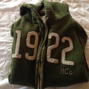 Hollister men m sweatshirt