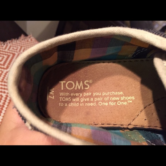 🚫SOLD🚫 toms - Picture 4 of 4