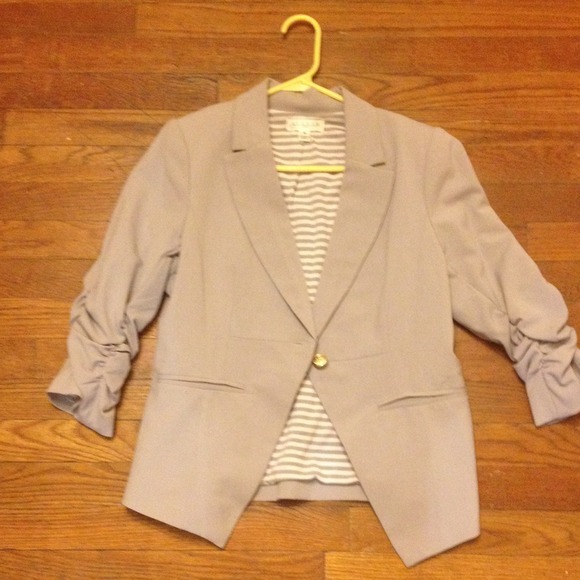 Studio blazer