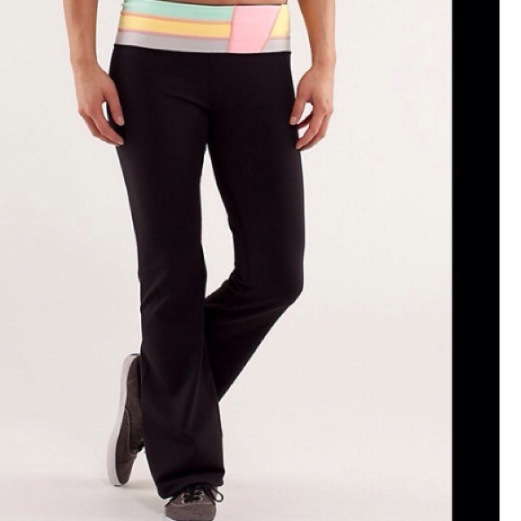 Black Lululemon Groove Pants