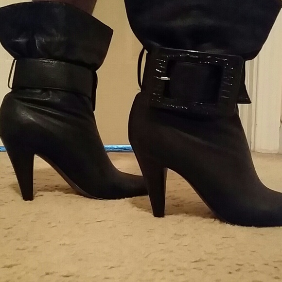 Jessica Simpson ankle buckle boot