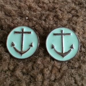 Anchor earrings