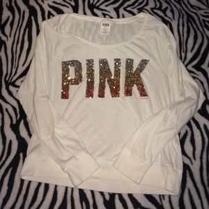 ⭐️1 HOUR SALE⭐️ RARE VS PINK bling shirt