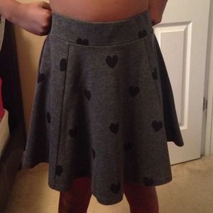 Brand New H&m Harts Skater Skirt . Very Stylish.