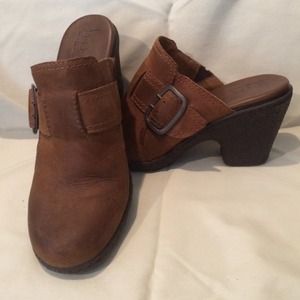 Born concepts boc clogs size 9