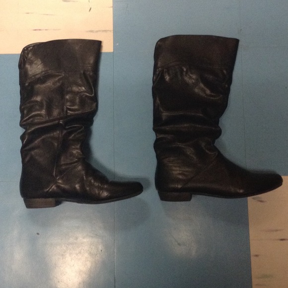 Black boots