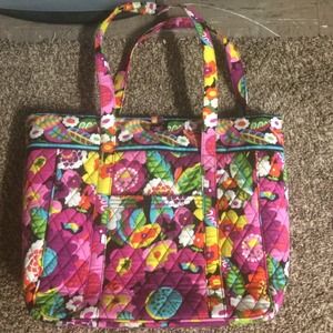 VERA BRADLEY LAPTOP TOTE! Poppyseed Print!