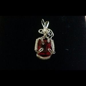 Sinteric ruby with wire work