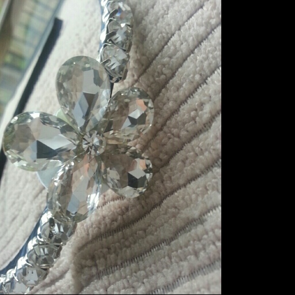 💰💰💰Cute flower headband - Picture 1 of 2