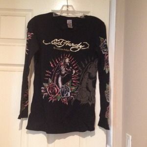 Size L women's Ed Hardy shirt