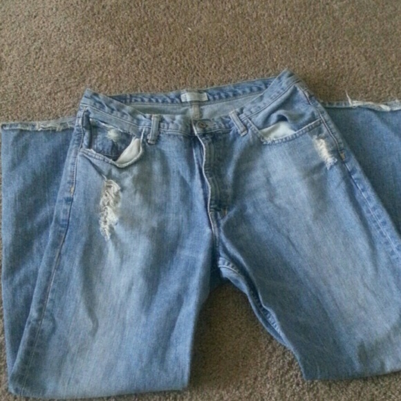 American Eagle Outfitters - Picture 2 of 2