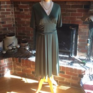Ann Taylor forest Green Dress