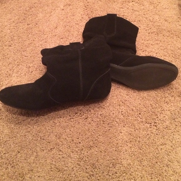Black Steve Madden ankle boots