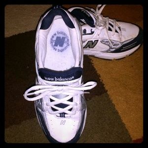New Balance tennis shoes *NEW*