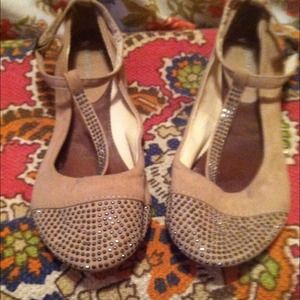 T strap studded flats