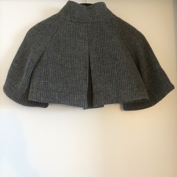*HOST PICK* Theory knit crop wool grey jacket cape - Picture 2 of 4