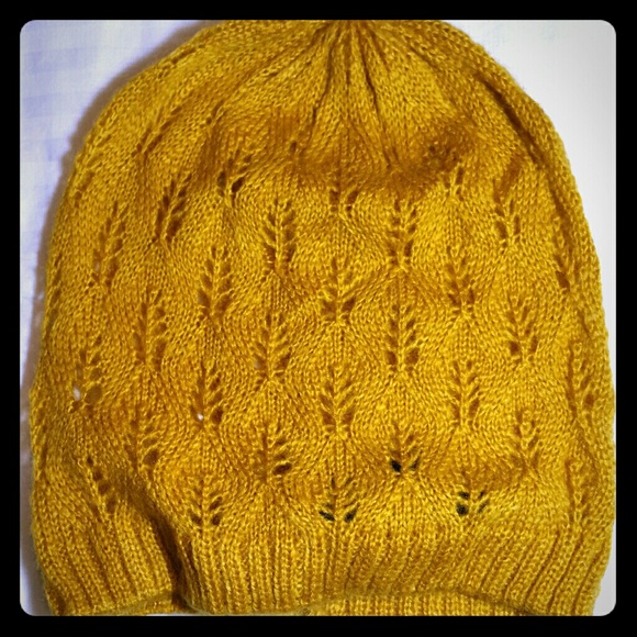 SOLD!!! Mustard knit hat