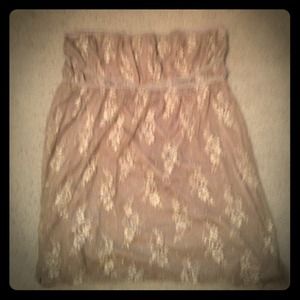 Baby doll style large strapless top