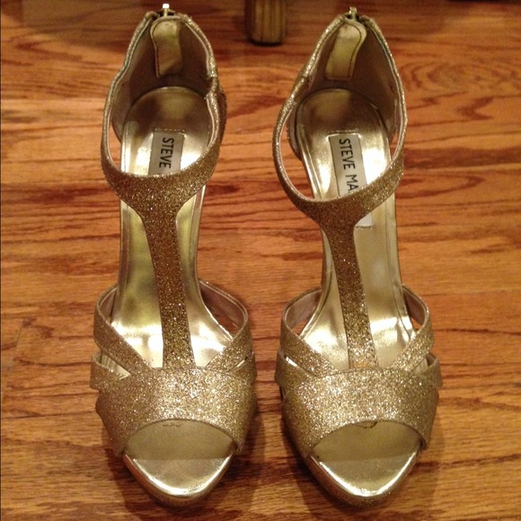 📵SOLD📵Steve Madden Haylow-G shoe
