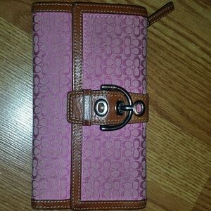 Coach wallet