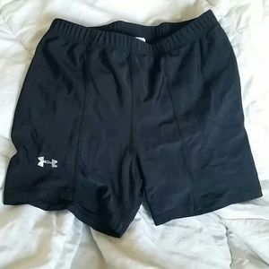 Workout compression shorts