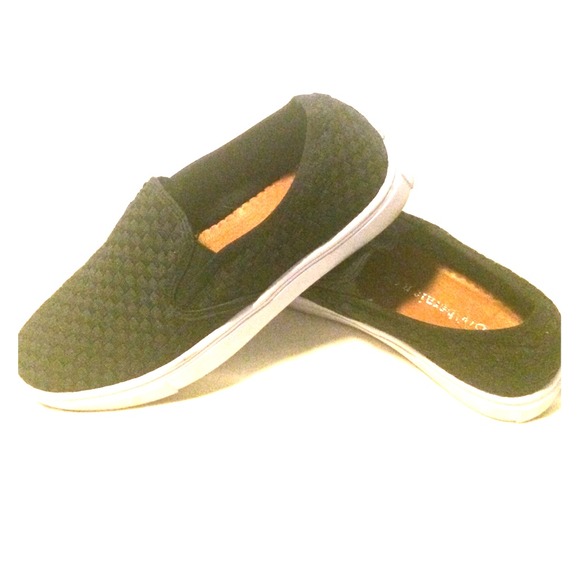 Adorable Bernie Mev Slip Ons