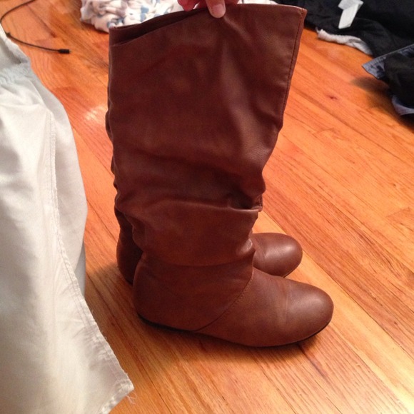 Brown boots