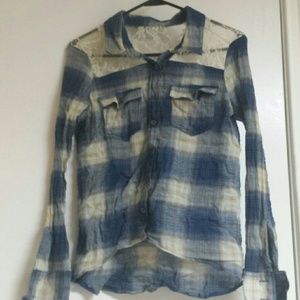 Juniors Medium lace top button down
