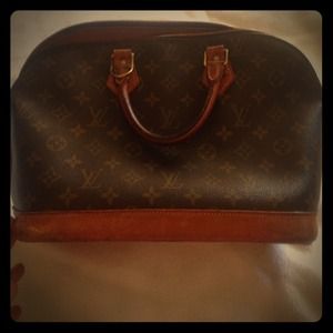 Vintage Louis Vuitton Alma handbag