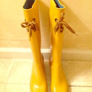 Marc by Marc Jacobs high heel yellow boots