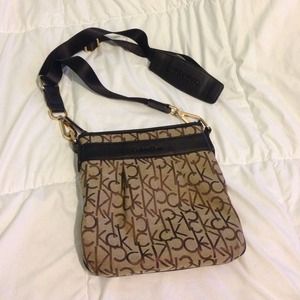 Calvin Klein Crossbody bag👜