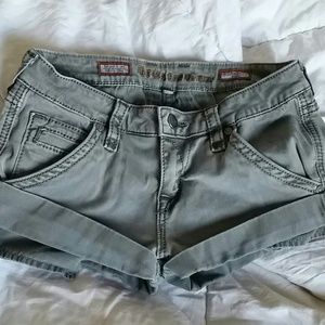 Green/grey short shorts