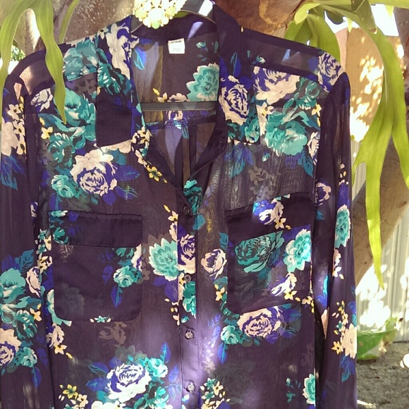 Old Navy Chiffon Blouse