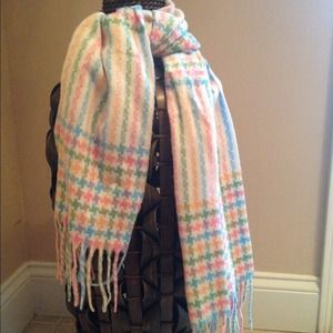 Pastel & Ivory houndstooth scarf