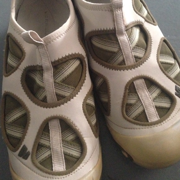 Merrell shoes - Picture 2 of 3