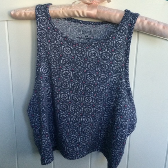Crop top NWOT