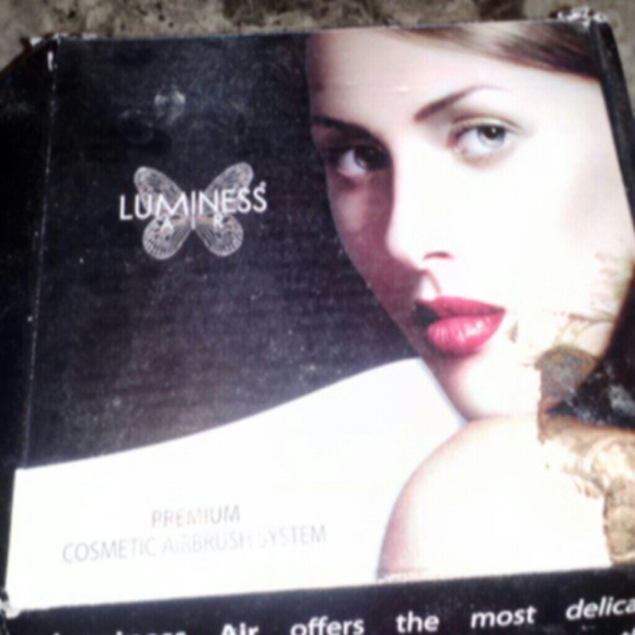 Luminess air