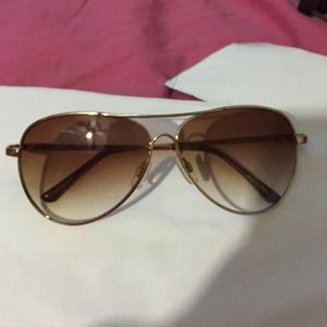 Ray ban style sunglasses