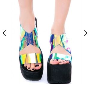 AUCTION ENDING SATURDAY UNIF vapor platforms