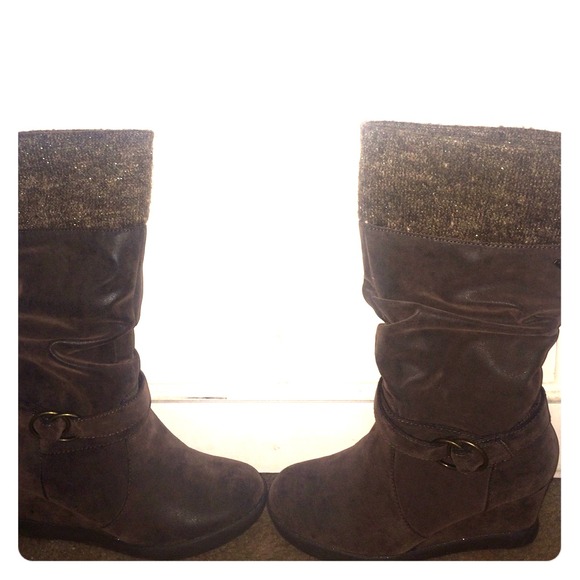 Roxy boots