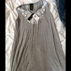 NWT Long grey flowy dress with floral designs 🌾🌾