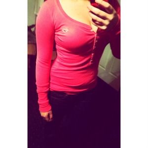 Long sleeve hollister shirt!!
