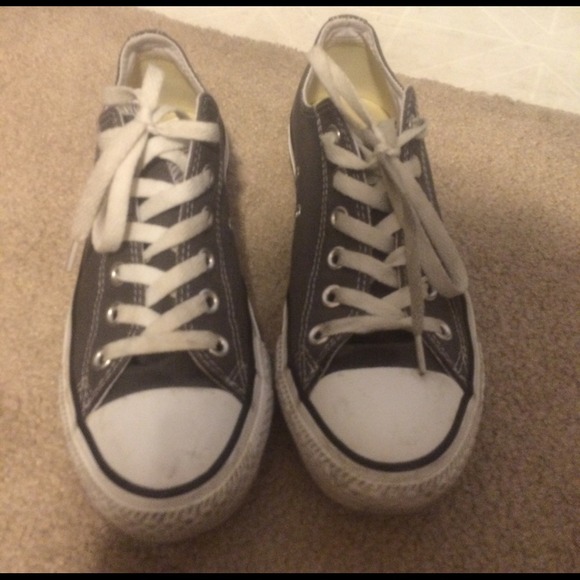 Grey converse pre loved