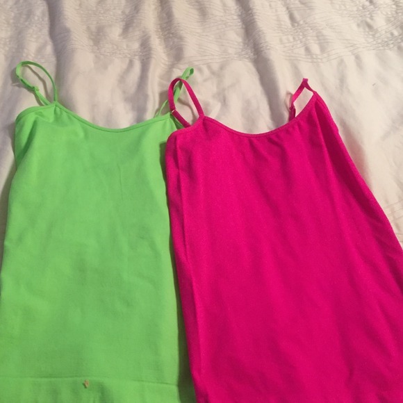Work out tops