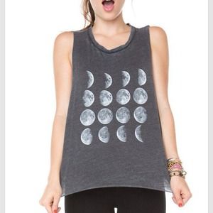 Brandy melville moon phase graphic tee