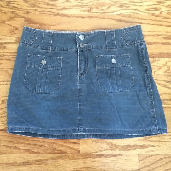 Mini skirt - Picture 1 of 1