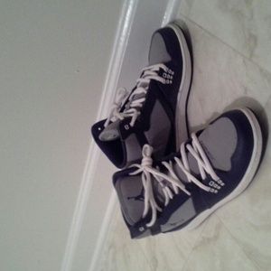 Jordan flight 23 - boys grade school💙