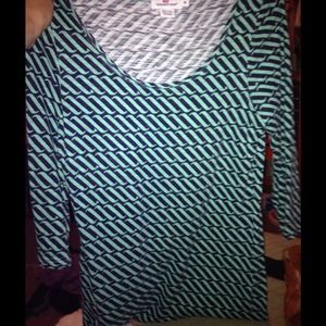 Vineyard vines blouse